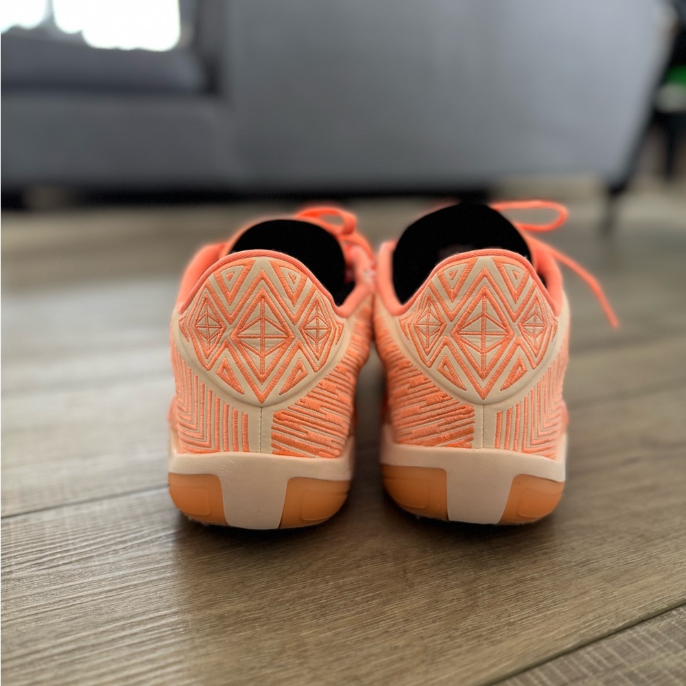 Air Jordan XXXVIIII Low basketball shoes - Picture 2 of 4